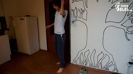 Czech Soles - foot fetish content: 발 성장 악몽
