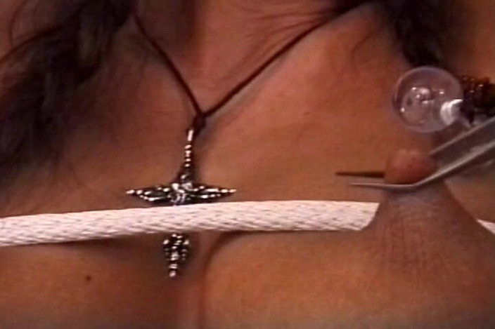 USA Fetish and Hardcore Clips: Super Slim Teen Loves Her Afternoon Punishment