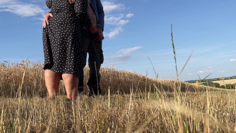 OurFetishLife: Schoonmoeder weet hoe ze je moet laten klaarkomen