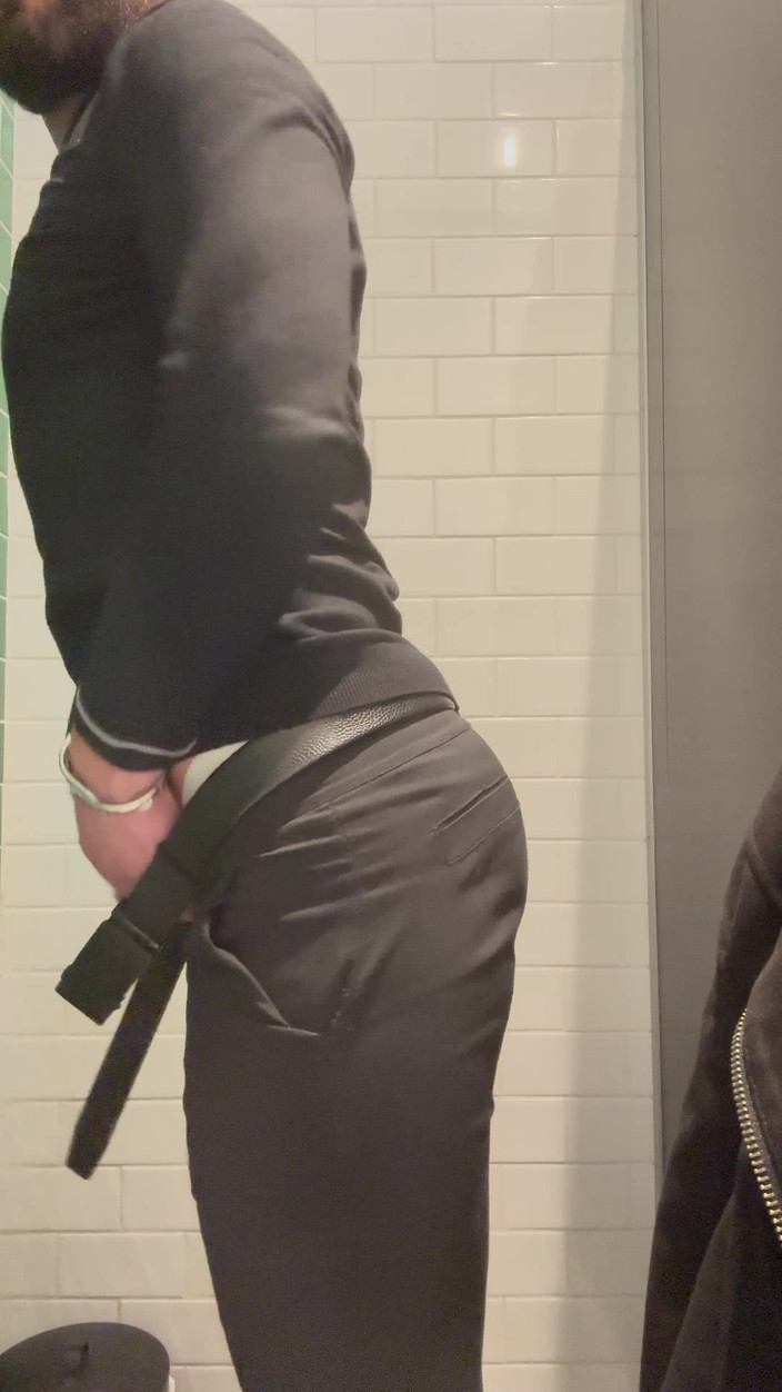 Sub4you: In bagno da solo