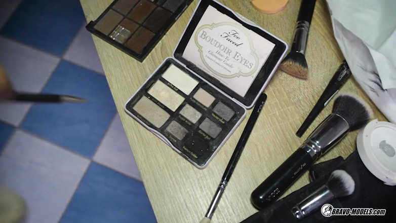 Bravo Sexy: Adelle Unicorn - backstages de contenido cosplay vr