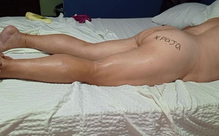Milfta boohot: Masáž pro zralou je sexy