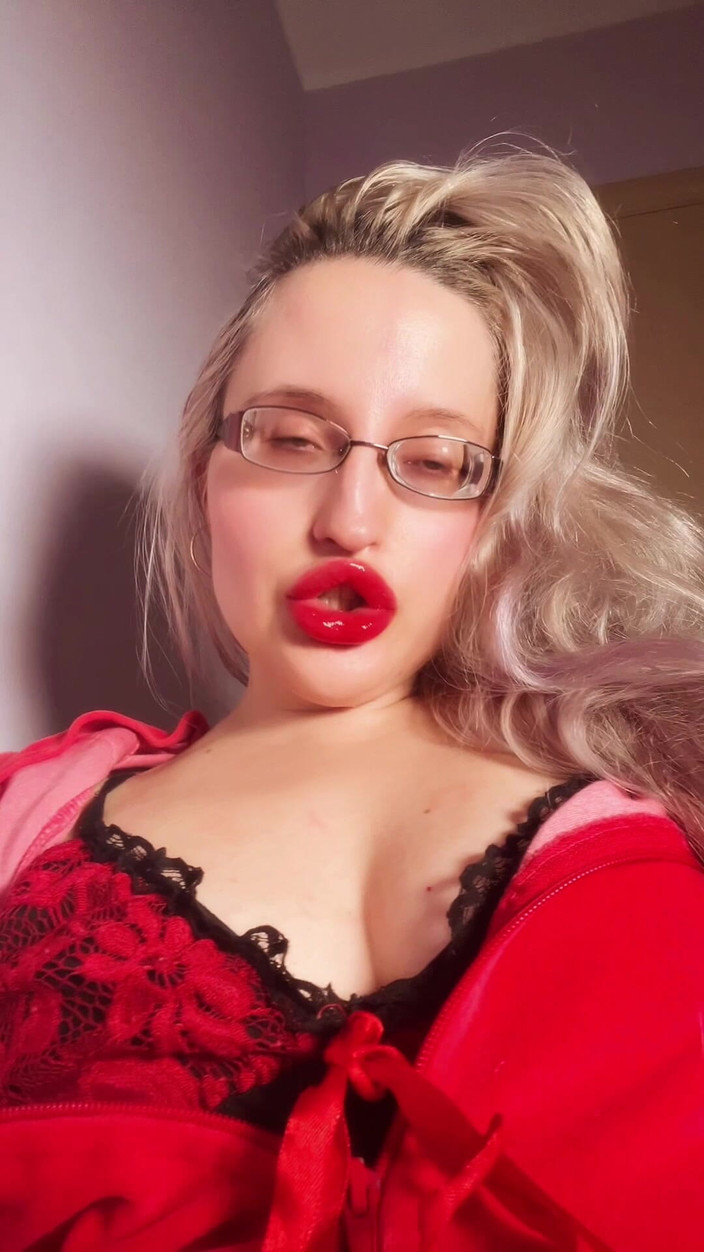 FinDom Goaldigger: Ідеальні губи, червоні губи, блиск помада, фетиш, знахідка, залежність від губ воротаря