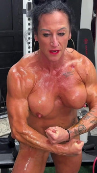 Double Bicep, Pec Bounce, Most Kandys Ultimate Muktamad Fantasi Otot Joi