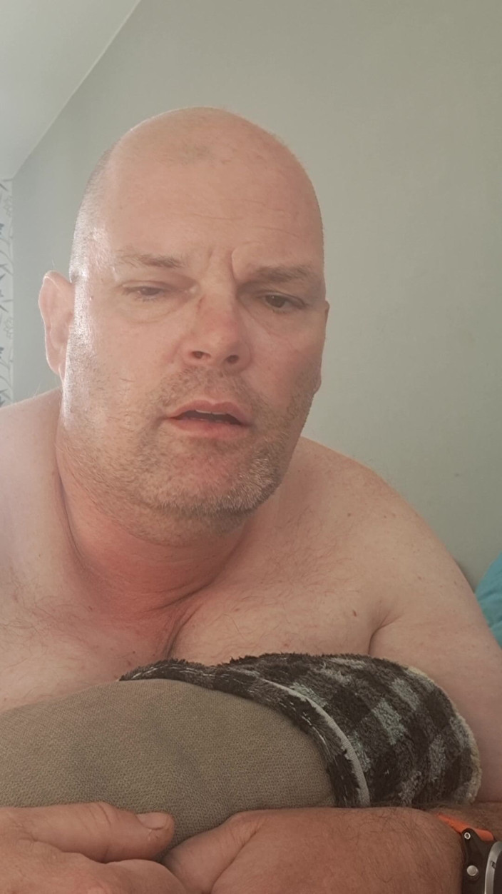 Fickspecht: An Ass Fuck with Dildo in the Morning Drives Away...