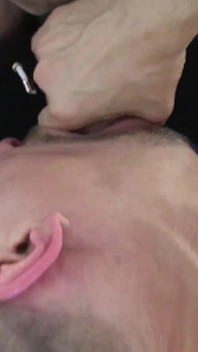 หนุ่มควยใหญ่กระหายน้ําเงี่ยน - ตอน #4
