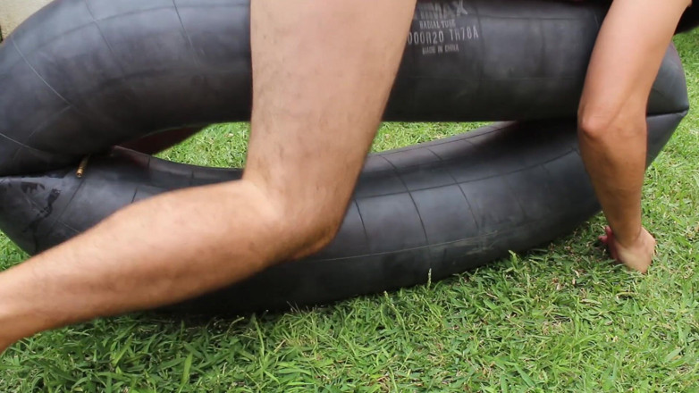 Inflatable Lovers: Innertube