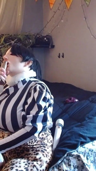 Miss Lacy Duval Smoking and Vibing