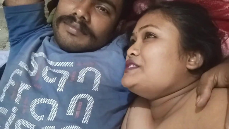 Mg3947731: Karı koca deshi seksi vedio