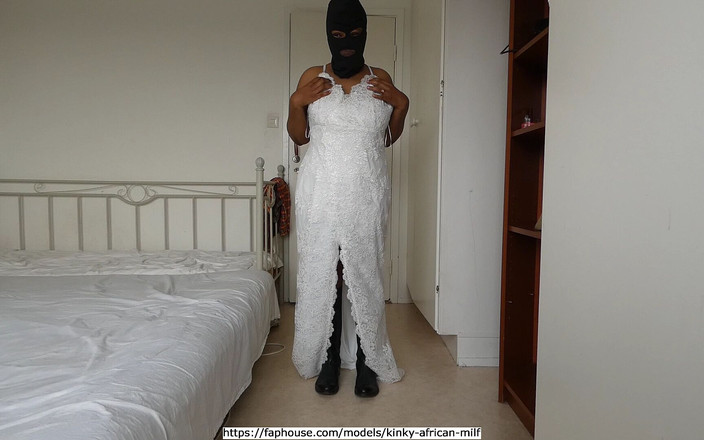 Kinky African MILF: Gelinlik ve anal bekaretimi kaybediyorum, bölüm 1