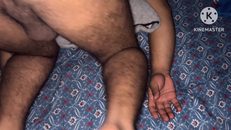 Desi__Panda: uau Hetero Freind Fundul mare fără prezervativ la miezul nopții