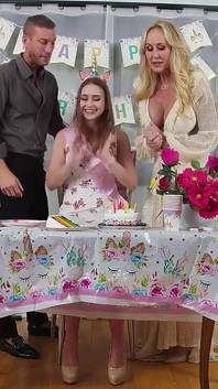 Futai în familie de 18 ani - Brandi Love și Ryan Reveal Laney Gray este o fiică vitregă