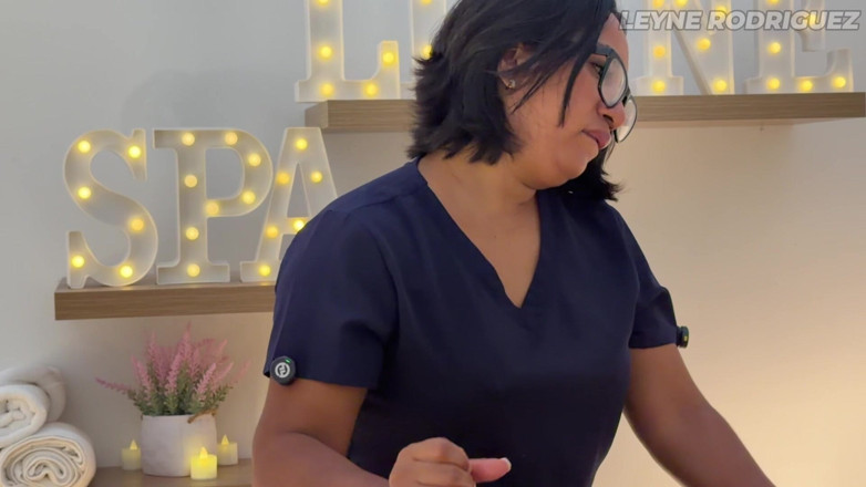 Leyne Rodriguez: Sesja masażu