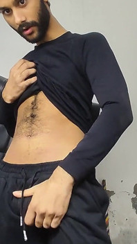 Try to Masturbate in Shop but Anyone Come and Seduce