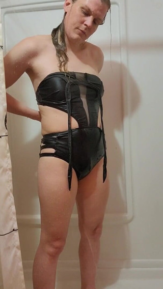 Josie Blade: Spogliarmi il vestito dopo una gita in spiaggia