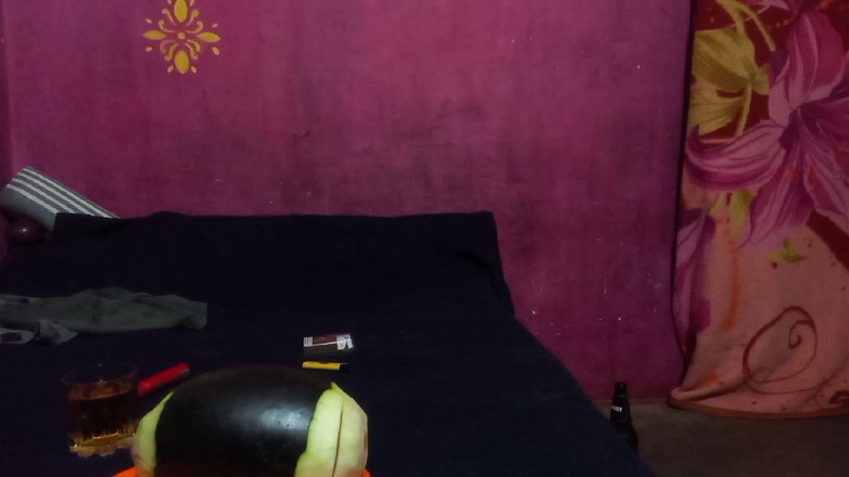 Rahul d: Karpuzla sikiş