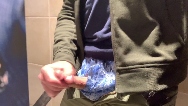 TJenner: Jerking my cock in the public restroom at the airport