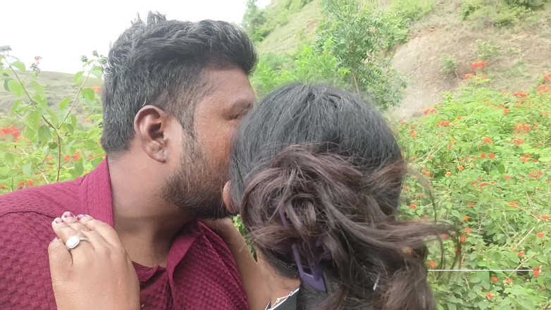 Kavita _zawazawi: Kavita, desi indienne, se fait baiser comme une pute dans...