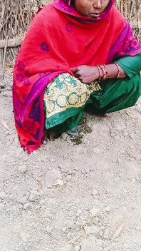 Bihar Tr Xıd Byn Nomita Bhabhi fingrar utomhus