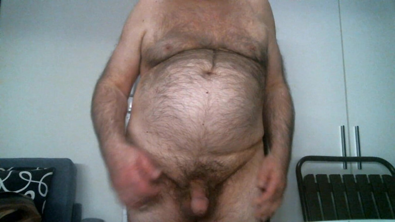 Coach Karl dude lodge: Karl, entraîneur d’ours poilus, live cam show