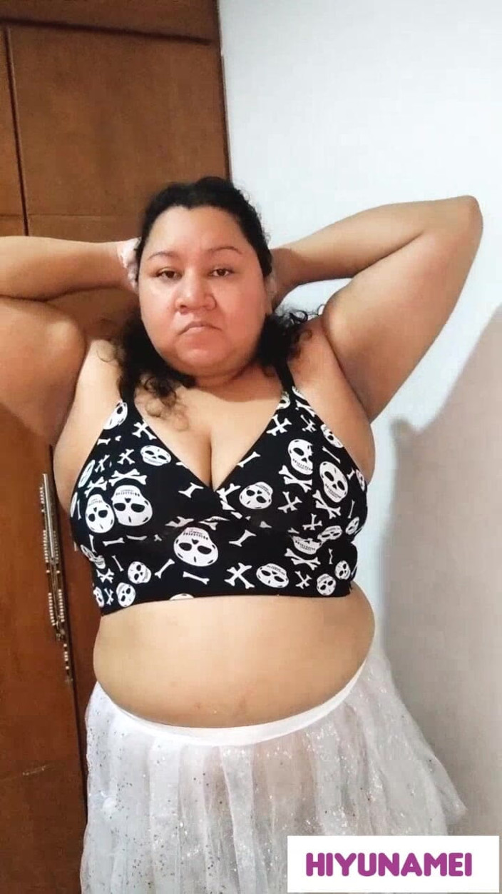 Hiyunamei-bbw: Tu es ma lune
