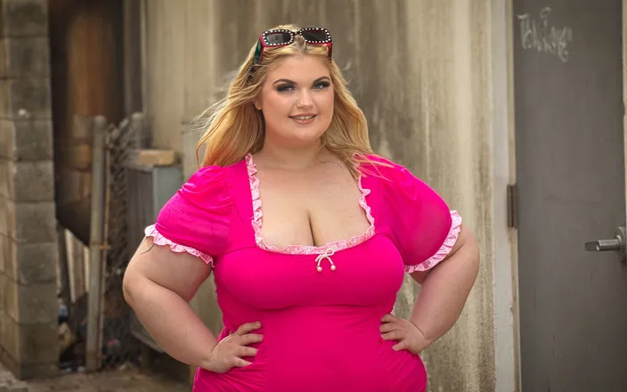 Blush Erotica VR: Velká prsa bbw Callie Mack Blush Erotika VR