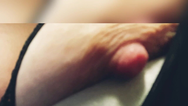 BellaBlast: Gergasi satu malam berdiri - punggung dan crushes tetek