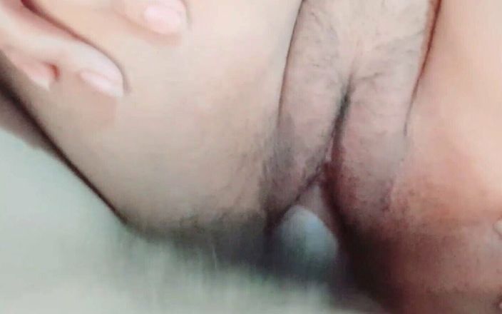 katha: Chị kế thủ dâm trong khi đụ anh kế