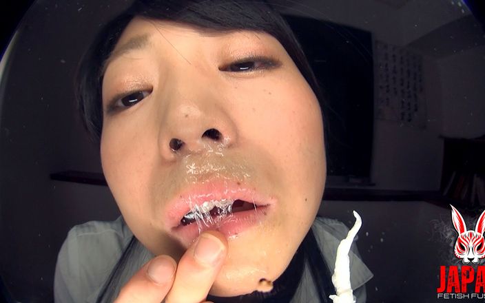 Japan Fetish Fusion: कक्षा खाली है ... और अमी उताडा अपनी नाक से सीधे आपके देखने का बिंदु स्क्रीन पर पोंछती है