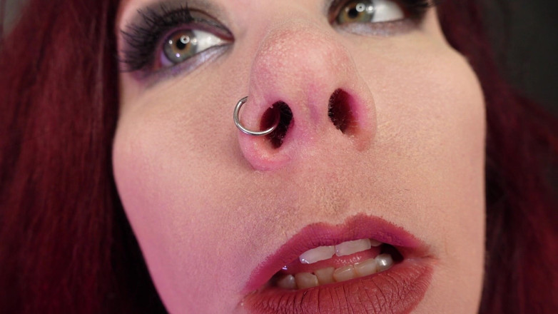 Deanna deadly: Nose and Lips Close up Custom Clip