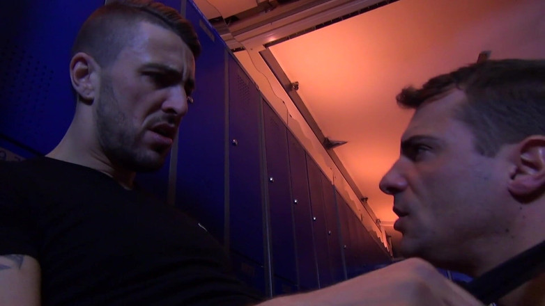 Ridley Dovarez | Gaysight: Dilate my ass in the locker room