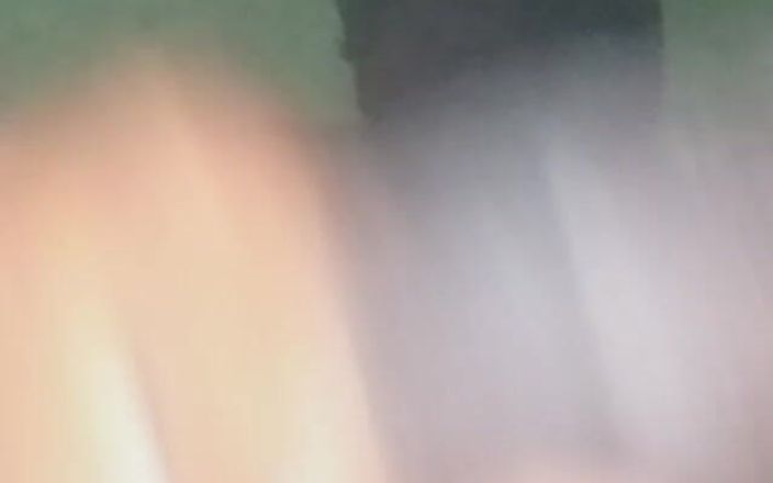 Badman4606: Çılgın azgın nijeryalı adam büyük zenci yarağına mastürbasyon yapmayı seviyor.