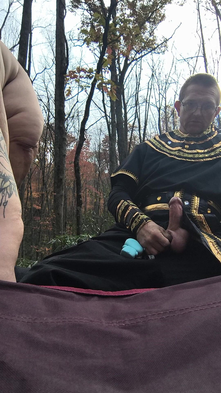 HerculesnVENUS: Cléopâtre appelle le soldat romain pour une bite bien dure