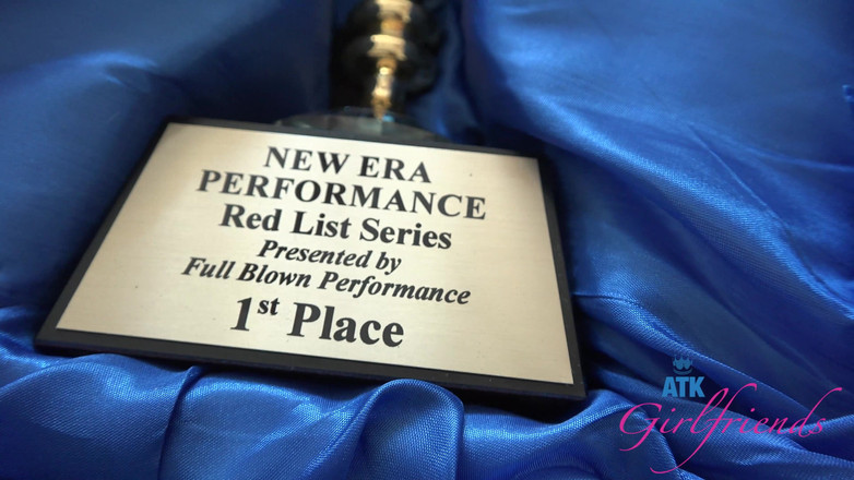 ATK Girlfriends: Data wirtualna