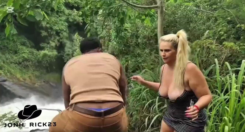 Jonh Rick: jangal ke bich men meri sauteli maan