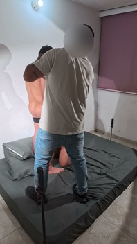 Celé Zákulisní Video: Sexy Dívka S Velkým Zadkem Dává Nejlepší orální Sex