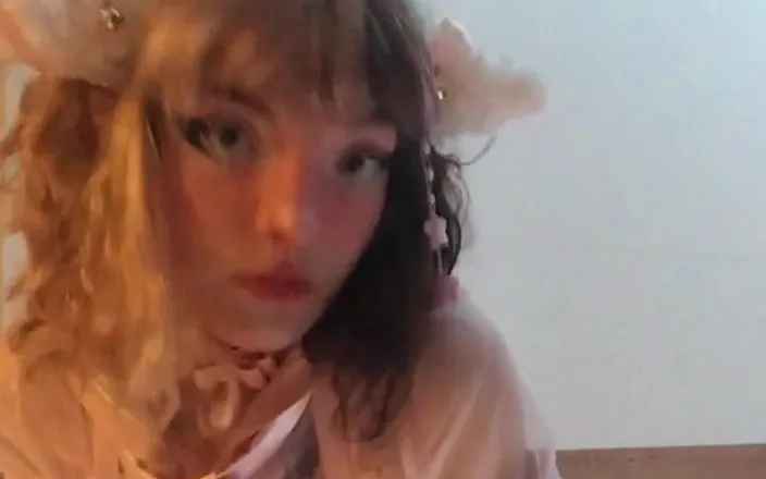 Soft Vulgar: This Time Im the Personification of Innocence a Little Sheep