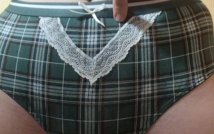 ElzaKom: Elza Kom Pussy Worship