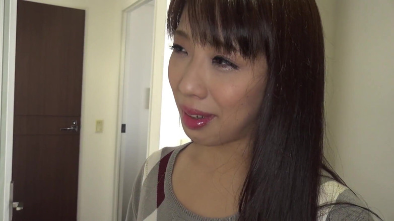 Caribbeancom: Horny fucker destroys petite Asian pussy