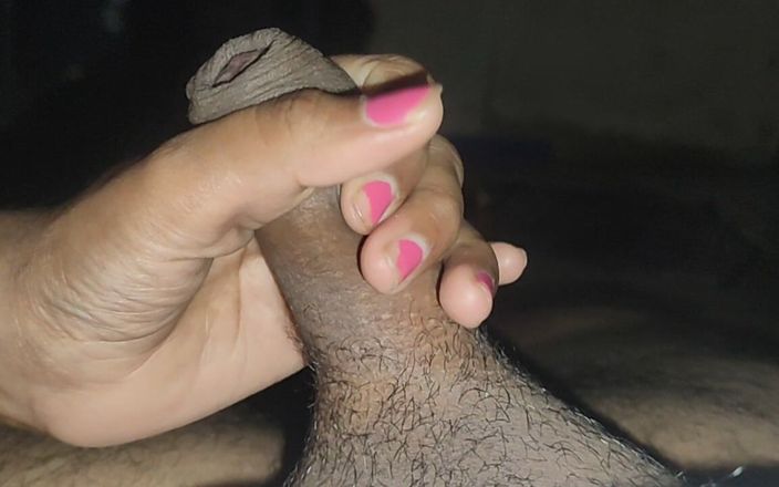 Hot_girl02: Bhabhi visar stora bröst och stor röv knullar i bakifrån