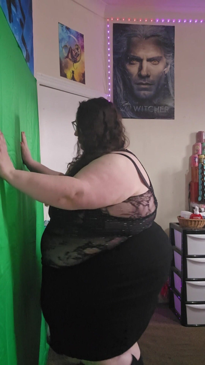 SSBBWLadyBrads: Hadi soyun ve dans edelim ssbbw