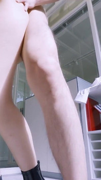 Model-TV - geiles büro