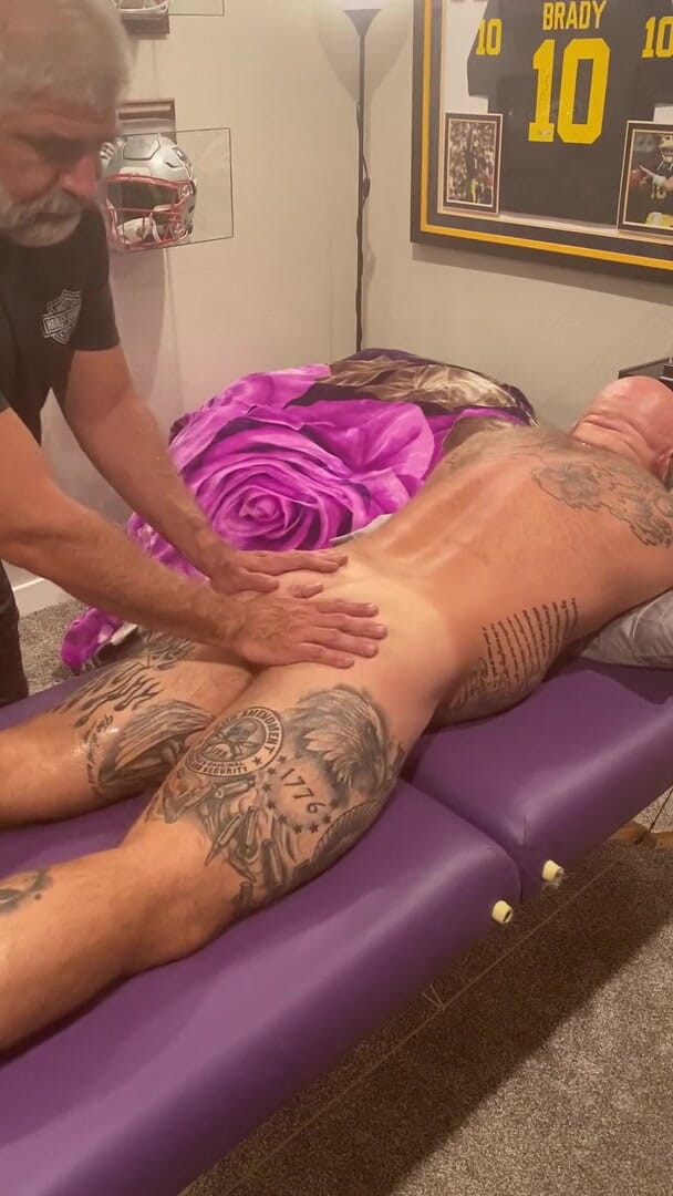 MasculineJason - Jason Collins: Butt massage and worship!