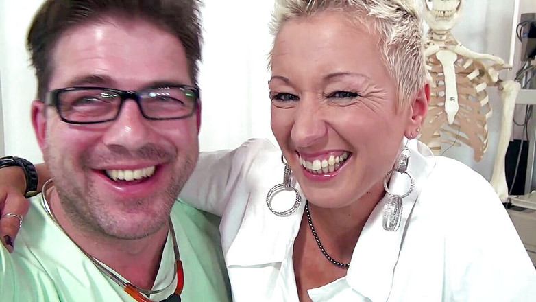 Deutschland porn: З Німеччини зі справжнім бажанням великого члена!