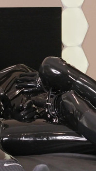 Rubber Target [target 1 - Anal Play]