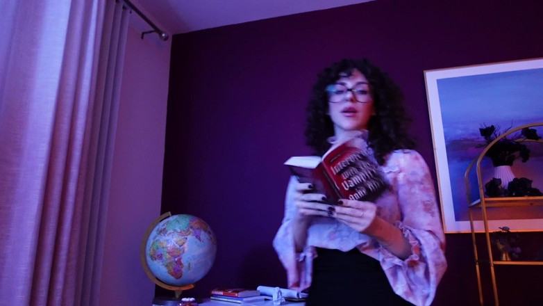 SavvyStar: La mia insegnante è un vampiro: la seduzione