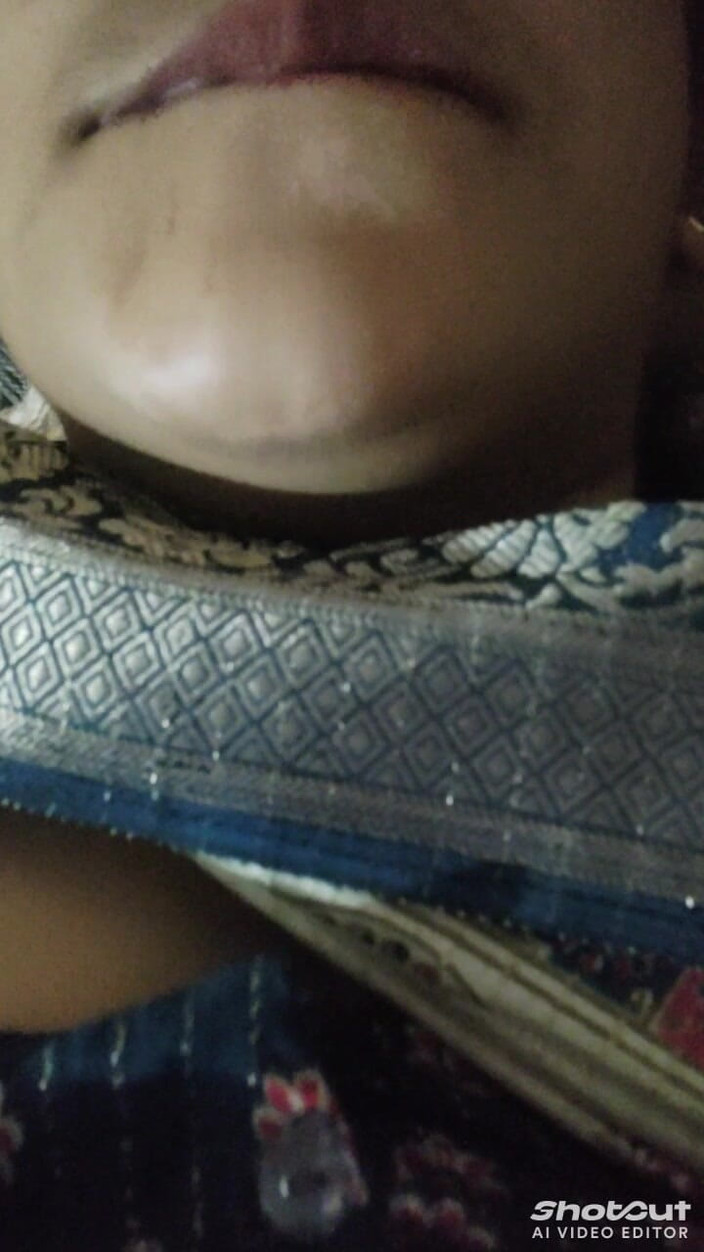 Dr_doom21: Desi Bhabhi Ke Desi Chuchi