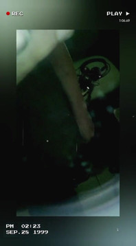 Un jeune garçon partage sa bite incroyable sur Instagram