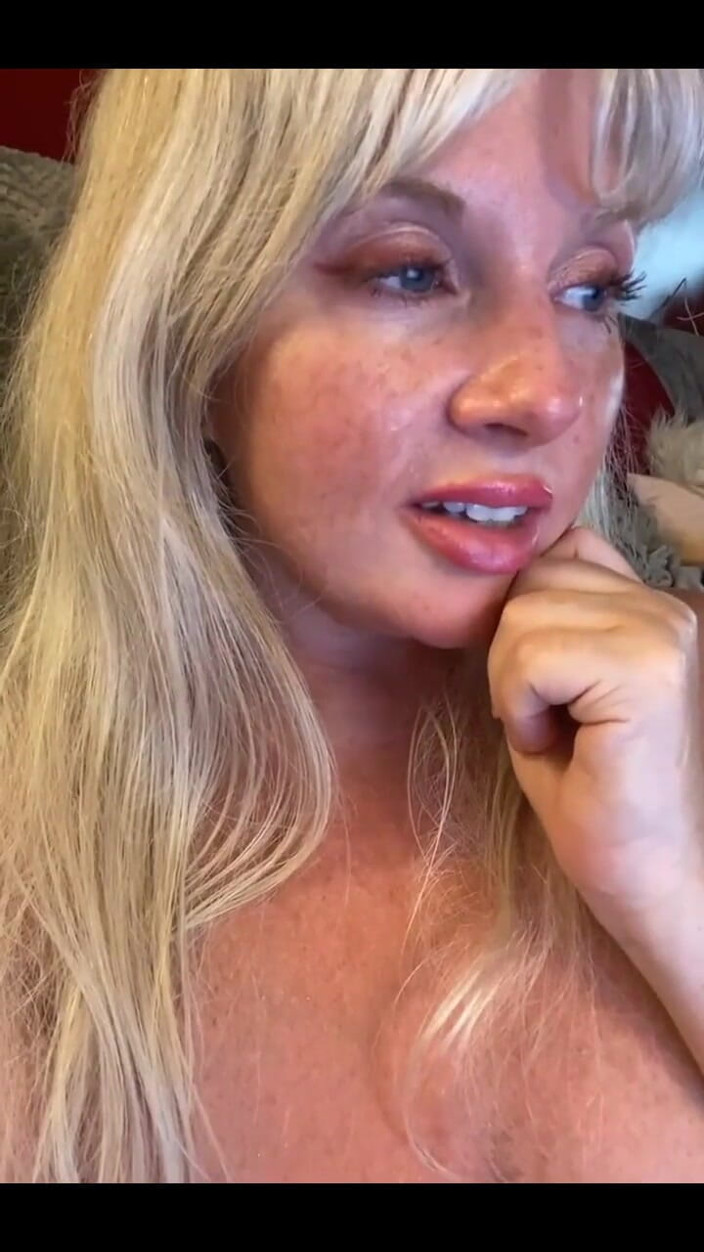 PaintedRose Taboo Femdom Fetish MILF: Pujukan merah jambu BTS
