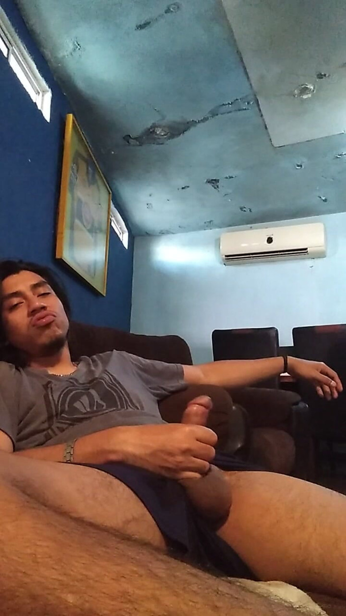 AlexAlejandro13: Just Look at My Hot Baby Face